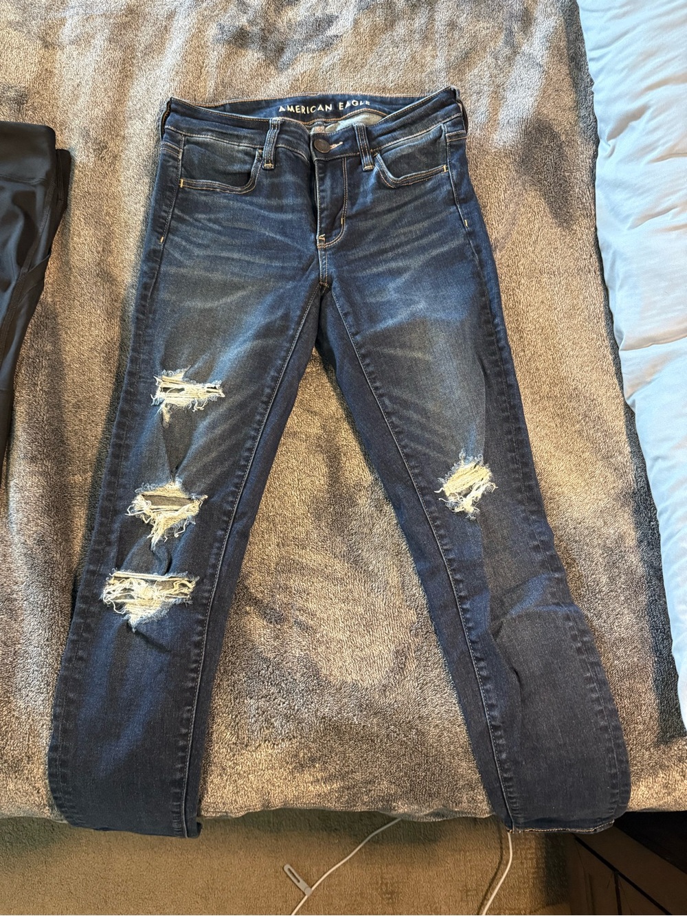 American Eagle Outfitters Dark Blue Distressed Skinny Jeans